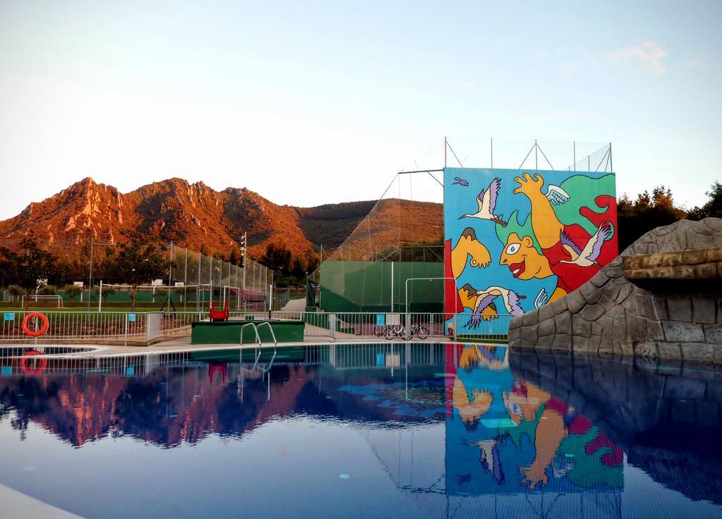 Ayegui Camping Iratxe Ciudad De Vacaciones מראה חיצוני תמונה