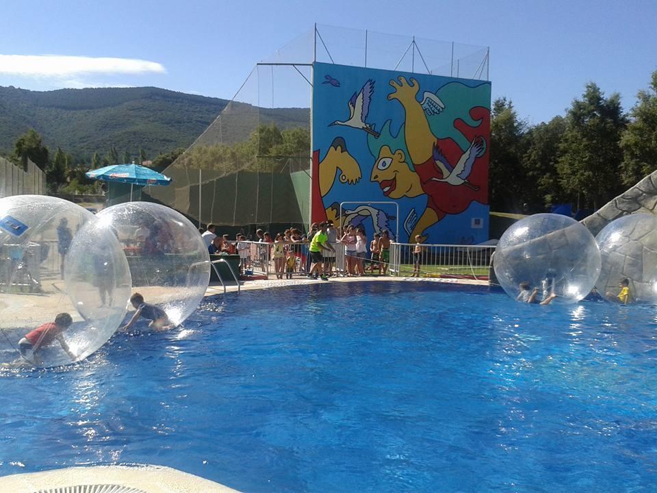 Ayegui Camping Iratxe Ciudad De Vacaciones מראה חיצוני תמונה